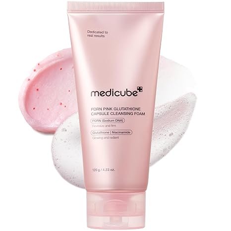 Medicube PDRN Pink Glutathione Capsule Foam Cleanser